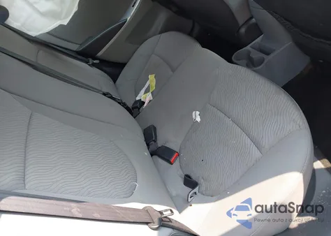 2014 Hyundai Accent Gls z USA, uszkodzony, nr VIN KMHCU4AE1EU702178